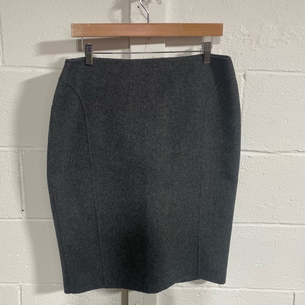 NWT TALBOTS Women's Wool Blend Gray Pencil Skirt Size 10